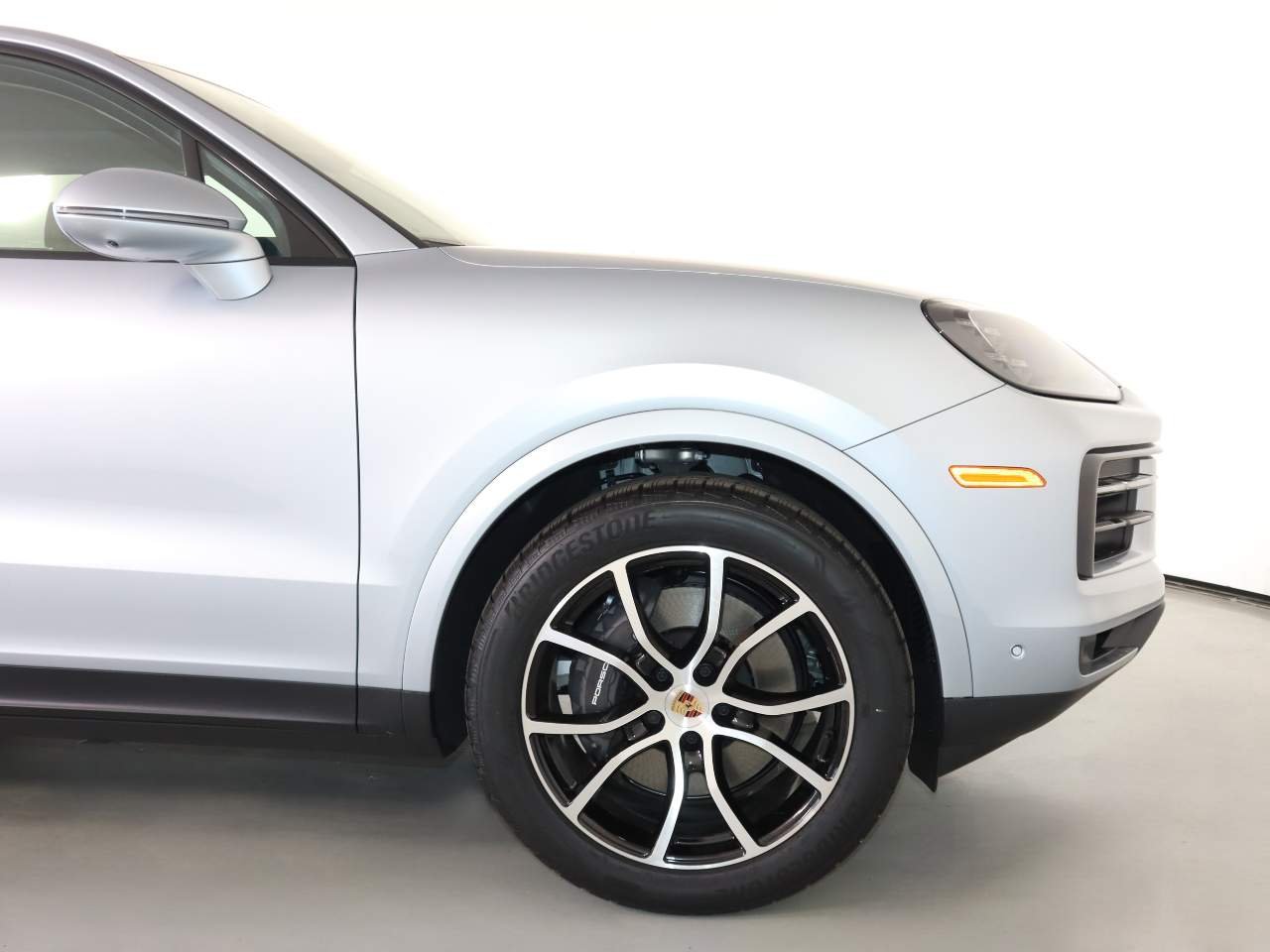 New 2026 Dolomite Silver Metallic Porsche  image 11