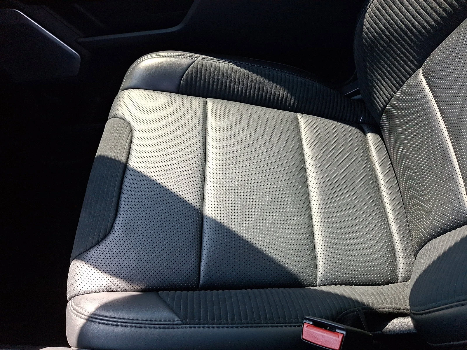 Used 2022 Code Orange Metallic Ford Raptor image 26