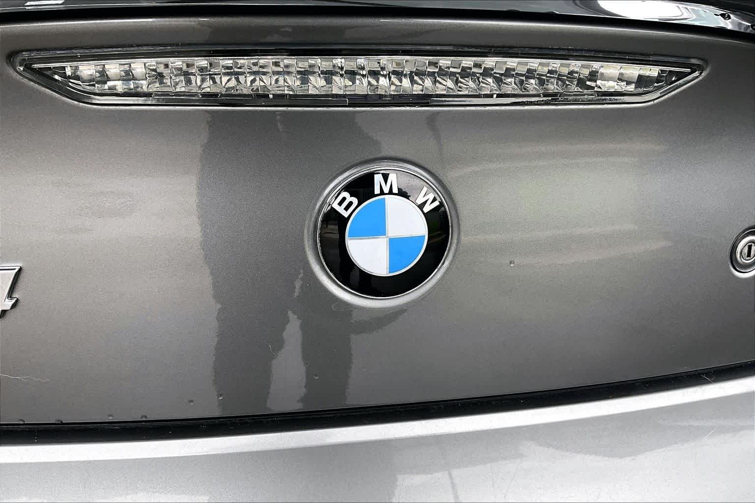 Used 2003 Sterling Gray Metallic BMW 3.0i image 27
