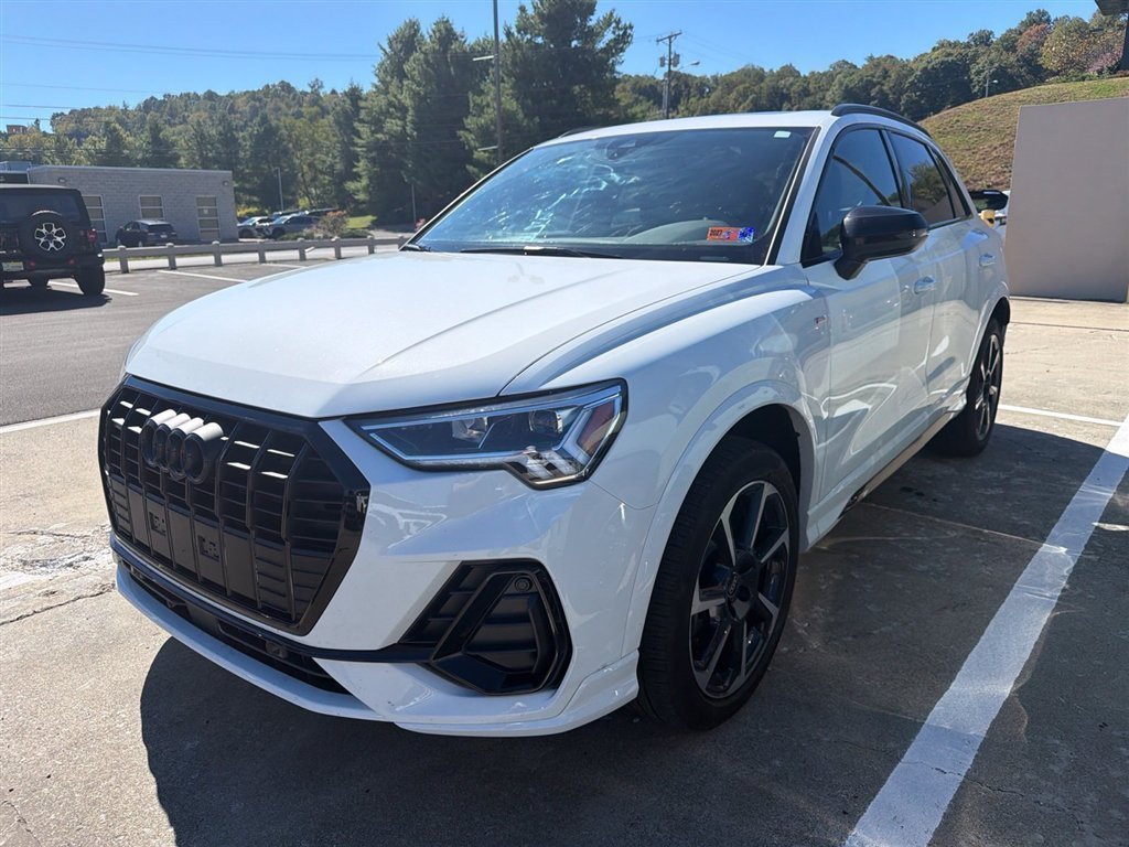 Used 2025 White Audi Premium Plus image 11