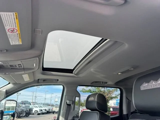 Certified Used 2018 Gray Chevrolet High Country image 33