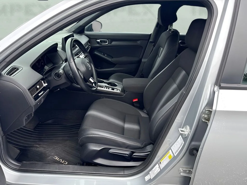 Used 2025 Silver Honda Sport image 5