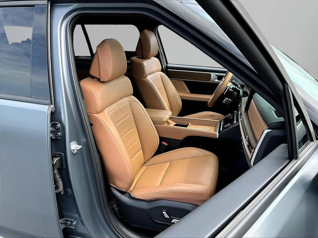 Used 2025 Gray Hyundai Limited image 30