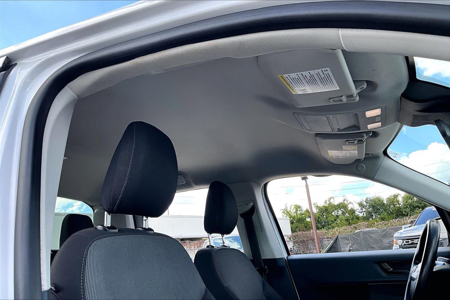 Used 2022 Oxford White Ford XL image 14