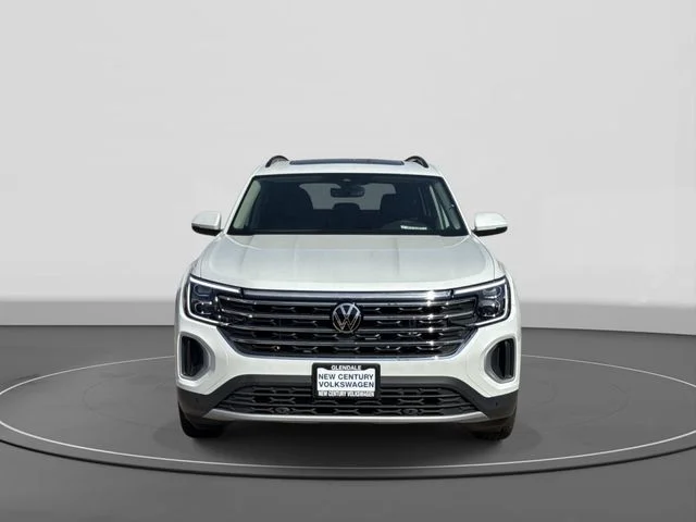 New 2026 White/off-white Volkswagen 2.0T SE w/Technology image 3