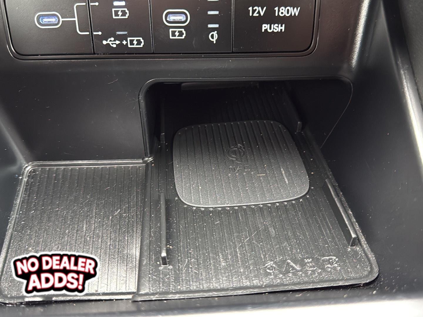 Used 2025 Hampton Gray Hyundai SEL image 19