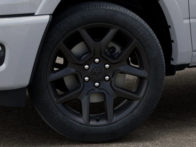 2025 RAM 1500 Laramie - Photo 9