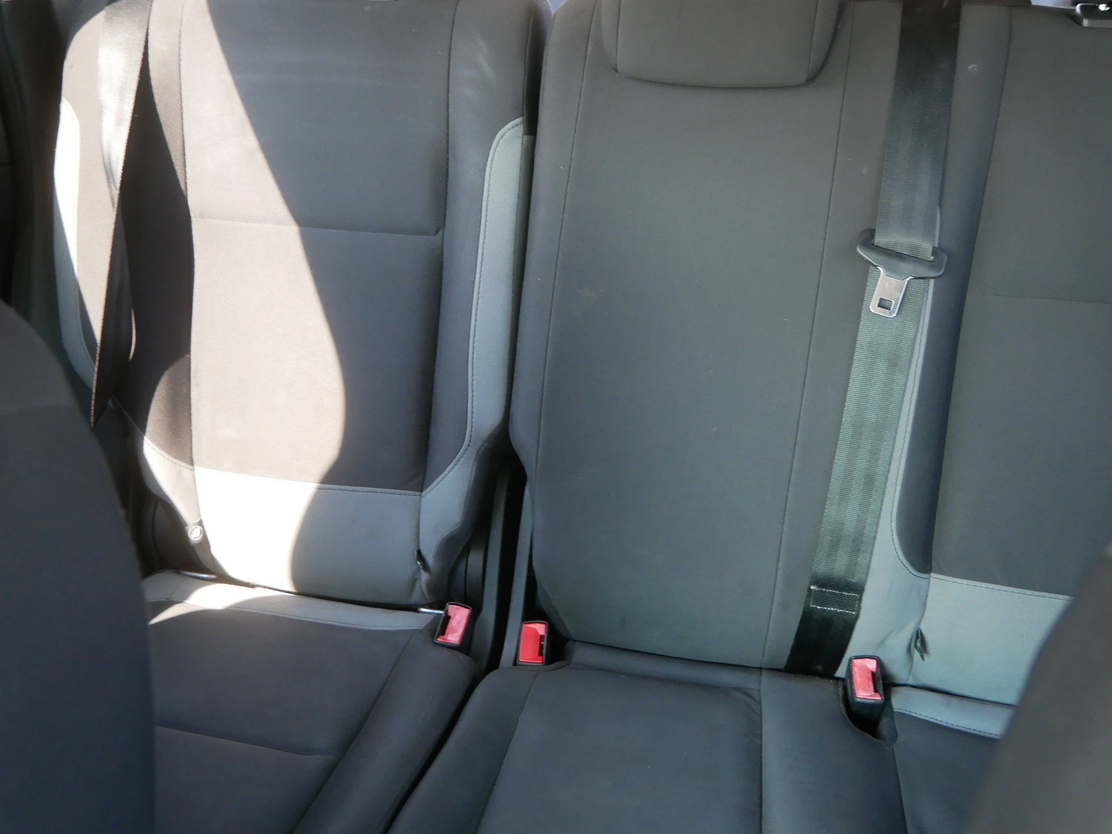 Used 2014 Sterling Gray Metallic Ford S image 13
