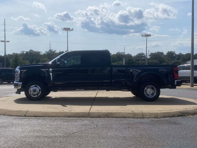 New 2026 Agate Black Metallic Ford XLT image 26