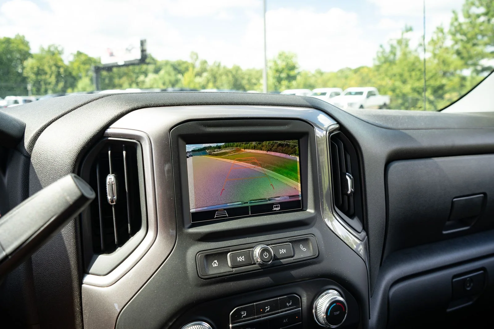 Used 2023 White GMC Pro image 24