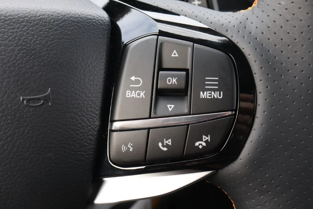 New 2026 Vapor Blue Metallic Ford Tremor® image 30