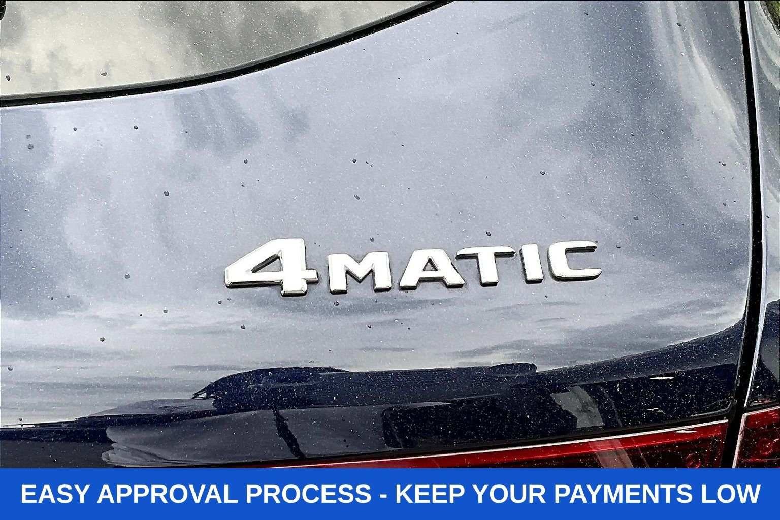 Used 2021 Blue Mercedes-Benz GLC 300 image 30