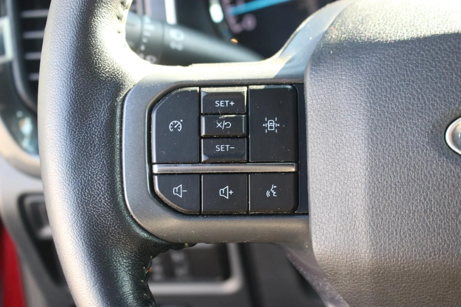 Used 2021 Red Ford XL image 23