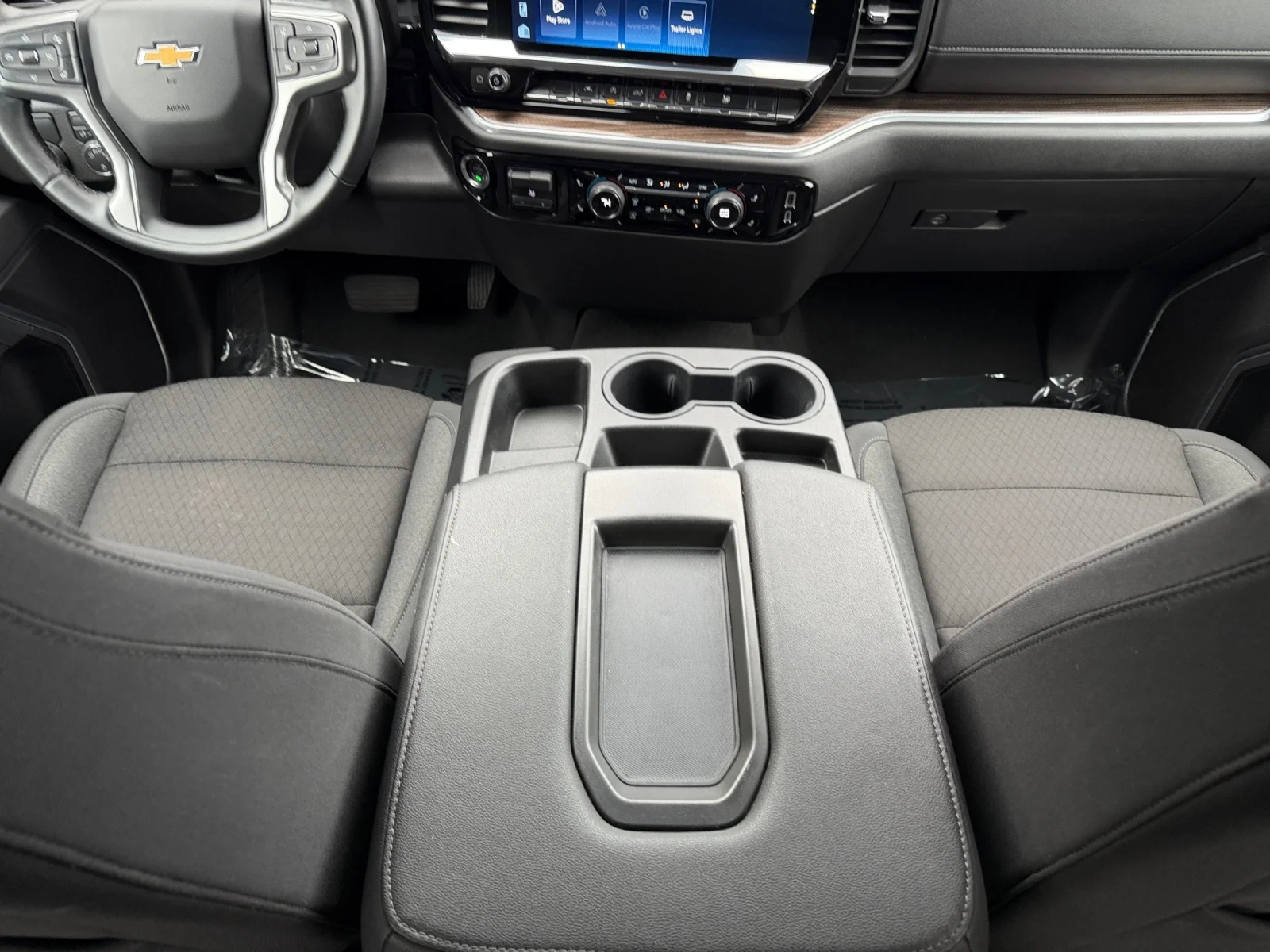 Used 2026 Summit White Chevrolet LT image 15