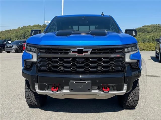 Used 2025 Riptide Blue Metallic Chevrolet ZR2 image 9