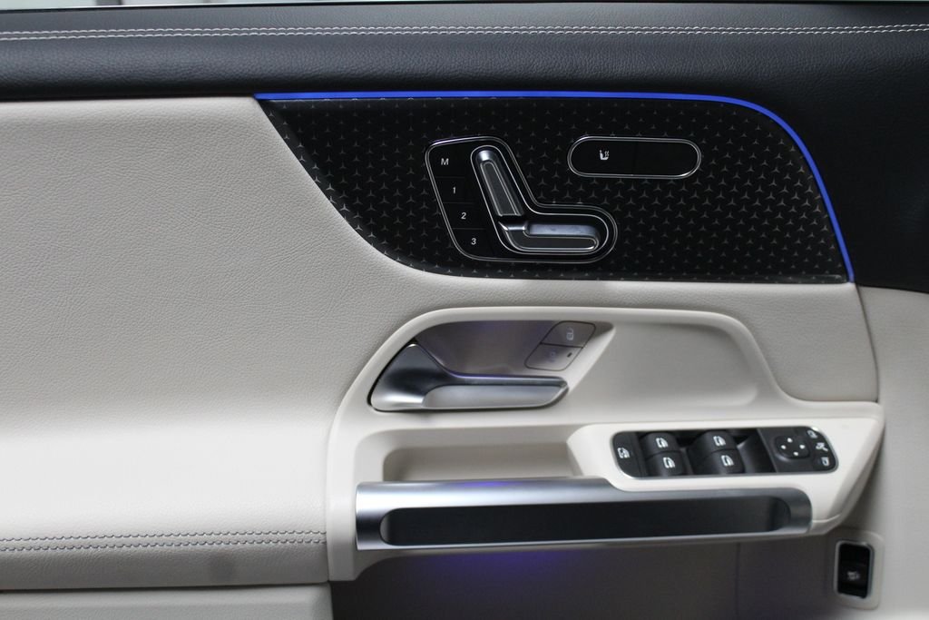 2026 Mercedes-Benz GLB GLB 250 - Photo 13