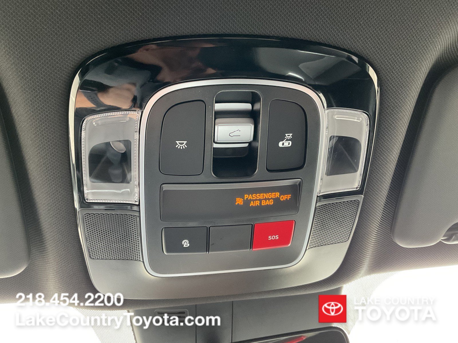 Used 2023 Hampton Gray Hyundai Limited image 31
