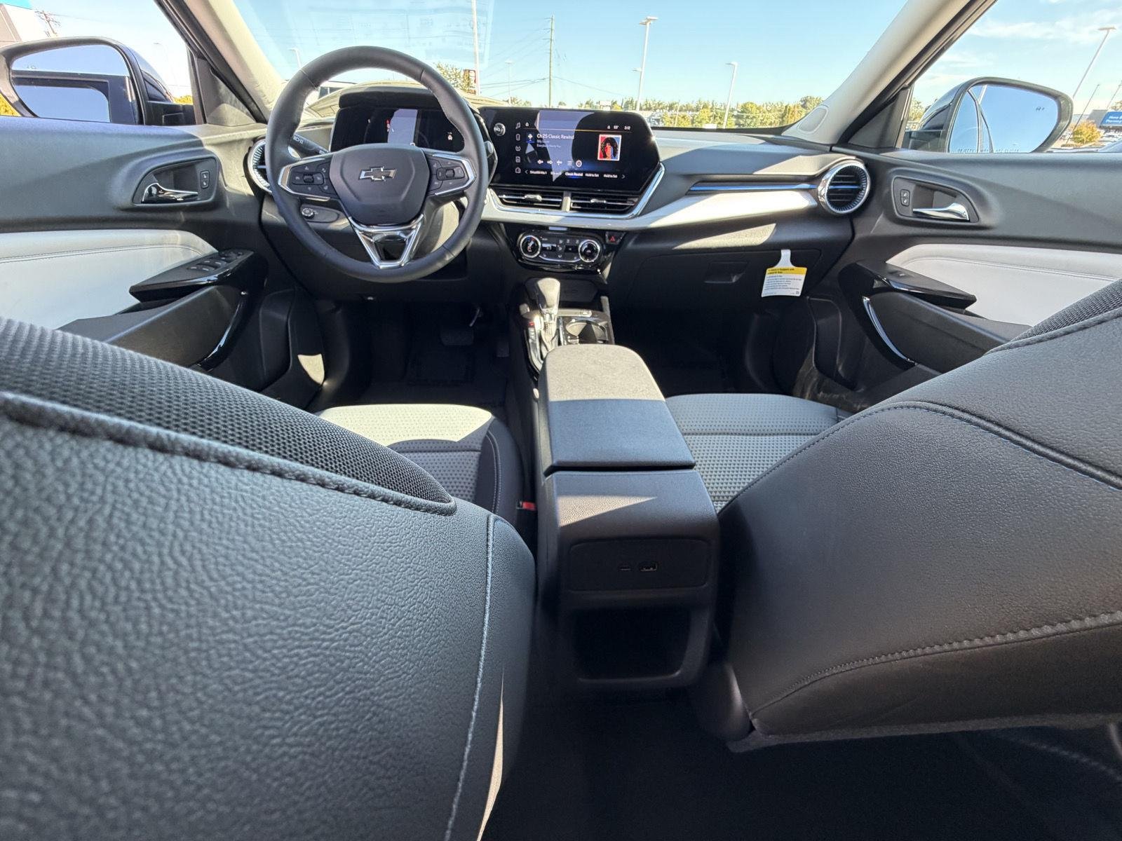 2026 Chevrolet Trax LT - Photo 22