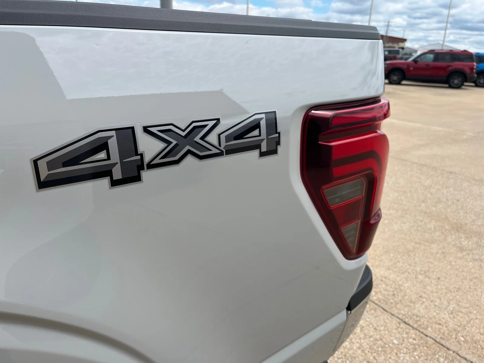 New 2026 Avalanche Ford Lariat® image 12
