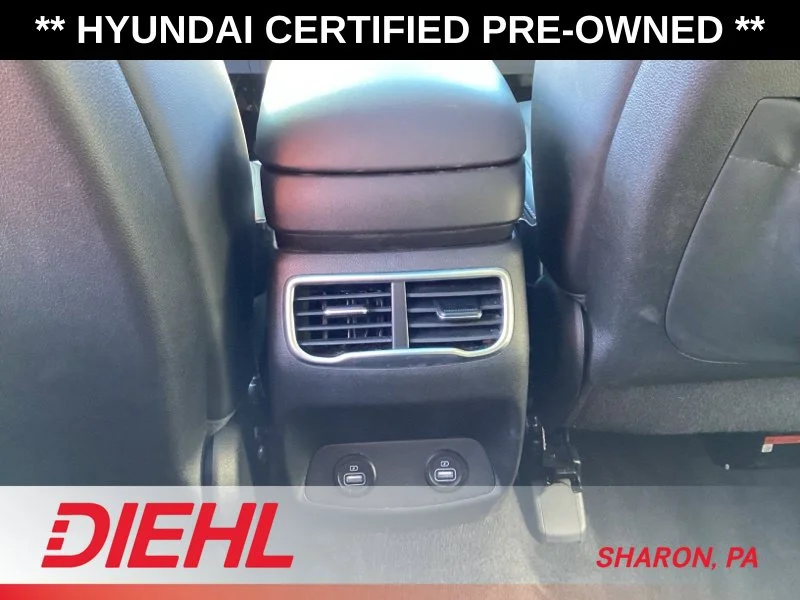 Used 2023 White Hyundai SEL image 19