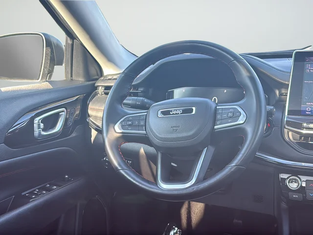 Used 2022 White Jeep Trailhawk image 38