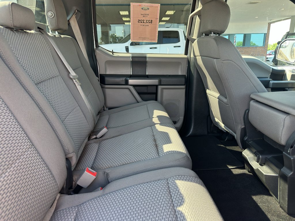 Used 2019 Oxford White Ford XLT image 23