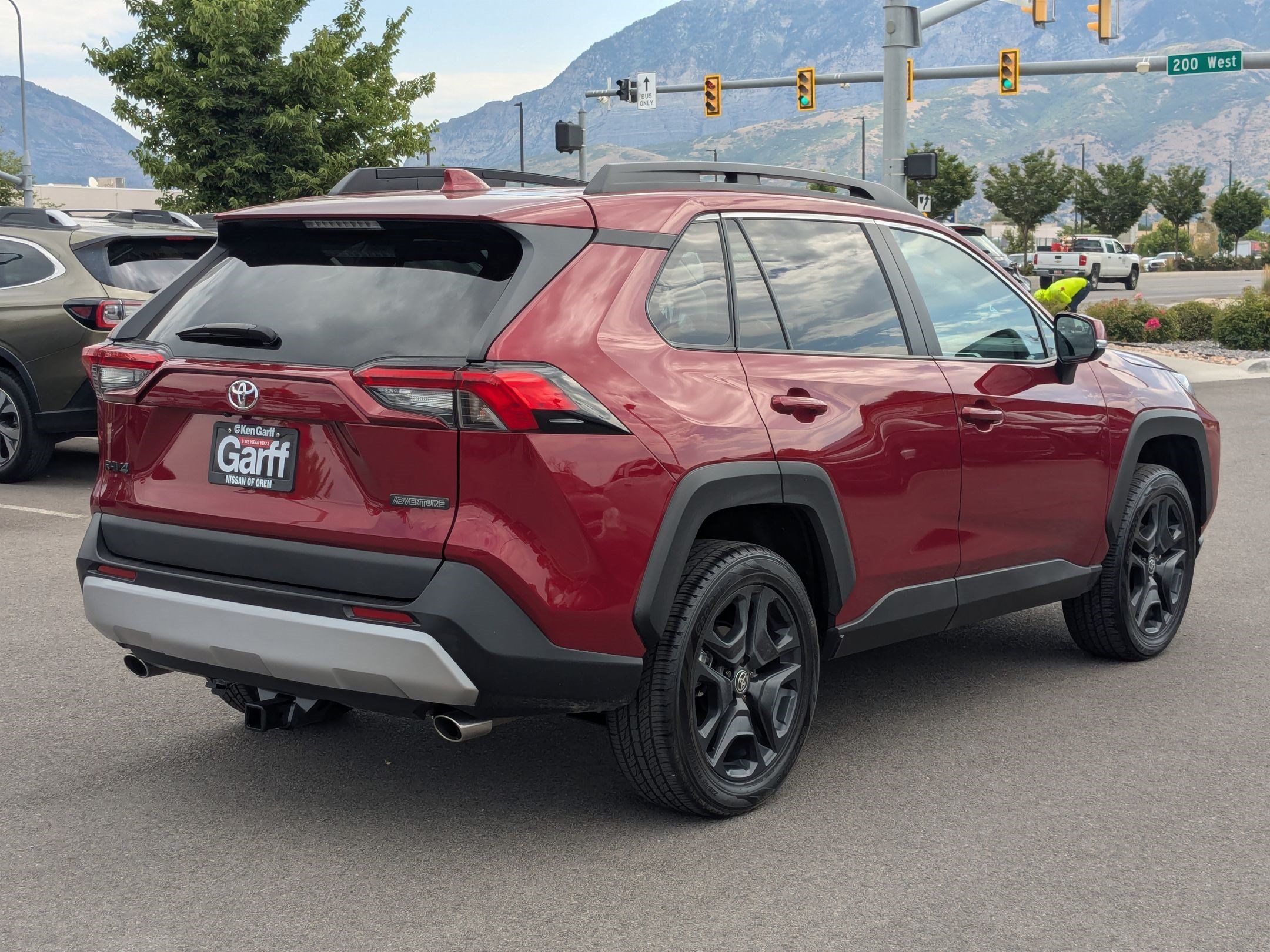 Used 2024 Pearl Toyota Adventure image 3