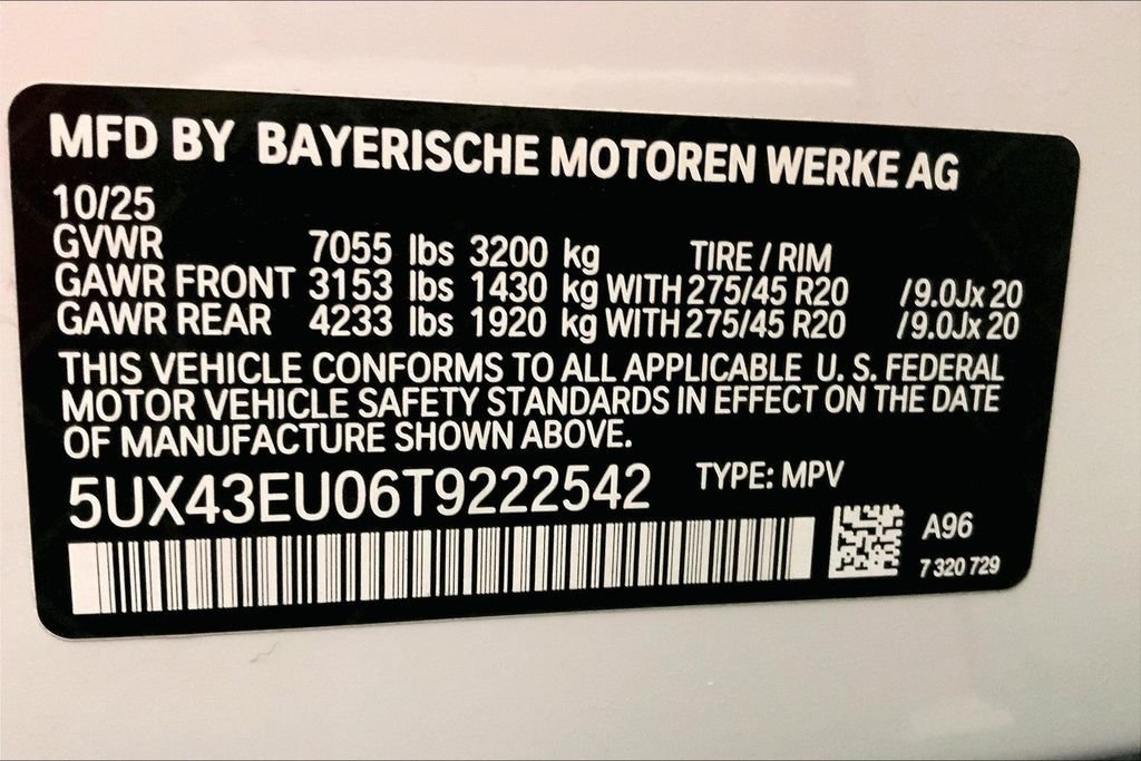 Used 2026 Mineral White Metallic BMW  image 10