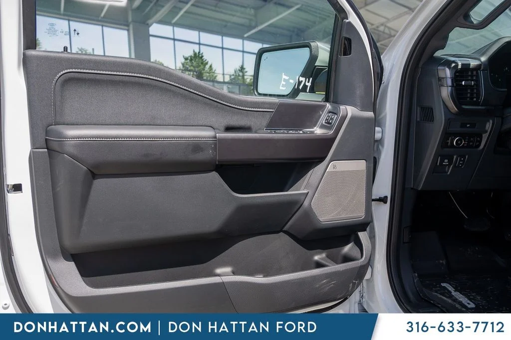 New 2026 Oxford White Ford Lariat® image 13