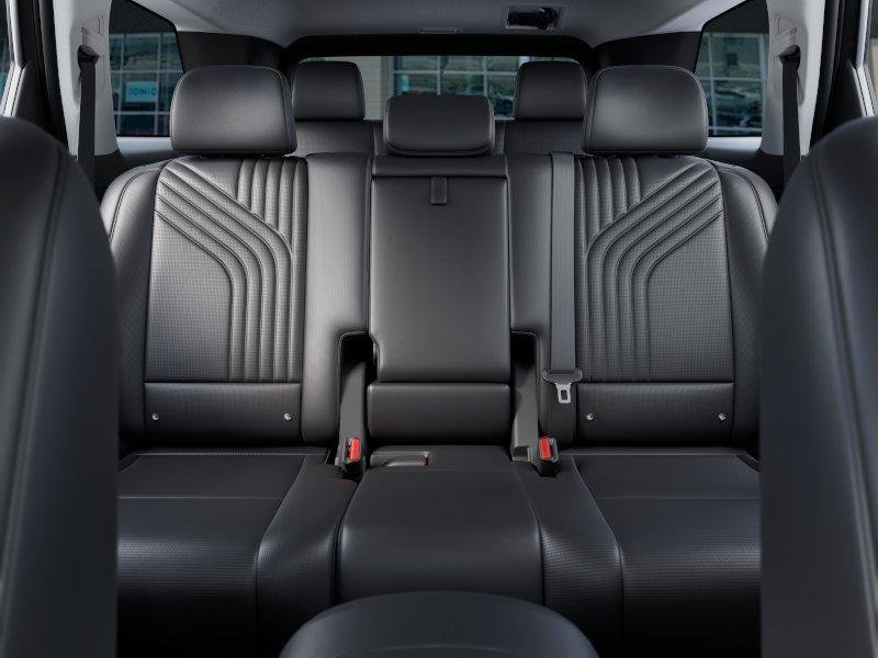 New 2026 Gray Hyundai SEL Premium image 30