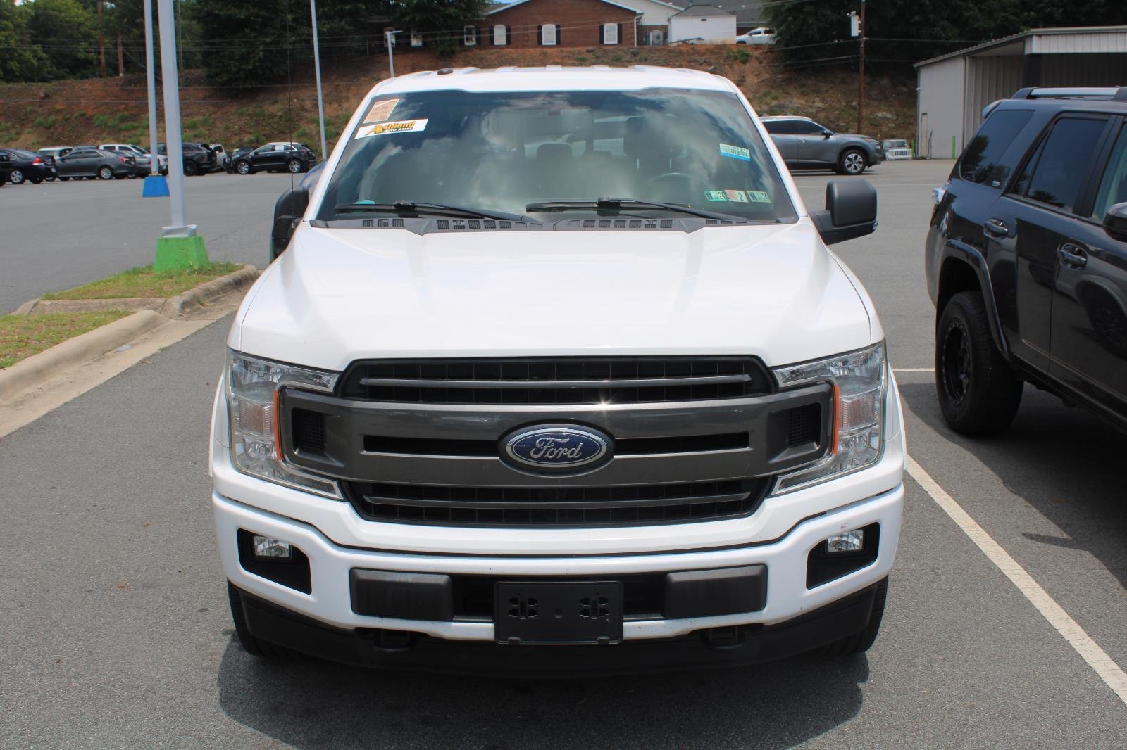 Used 2018 Oxford White Ford XLT image 2