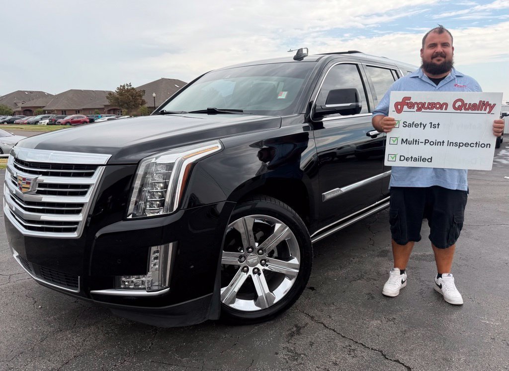  2018 Cadillac Escalade ESV Platinum 4WD   