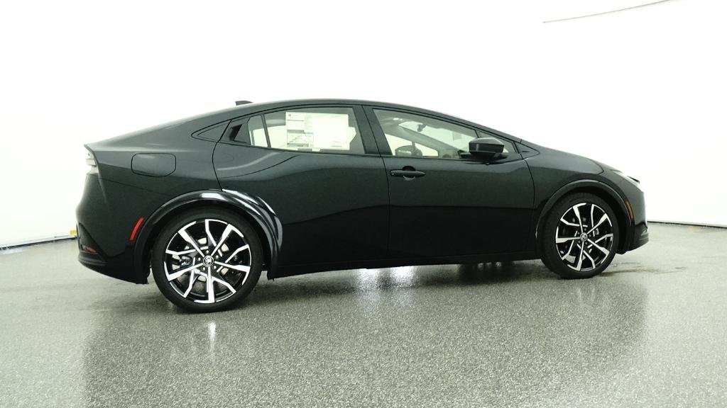 New 2026 Midnight Black Metallic Toyota XSE image 21