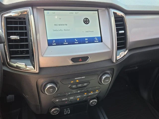 Used 2021 Blue Ford XLT image 19