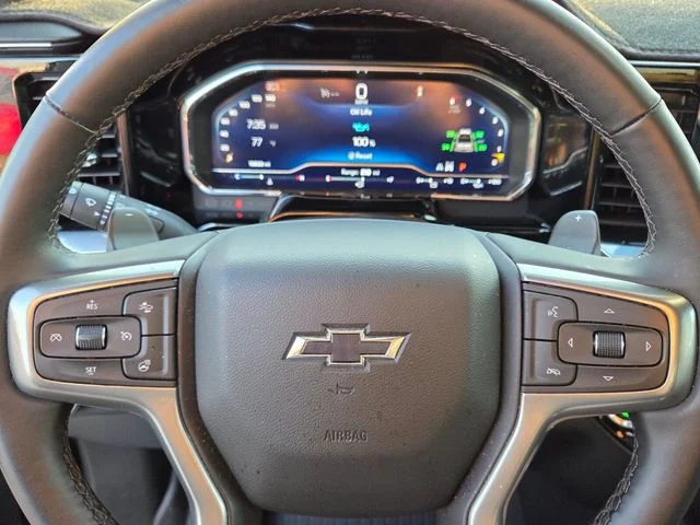 Used 2025 Black Chevrolet RST image 25