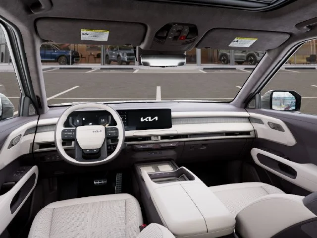 New 2027 White Kia SX Prestige image 14