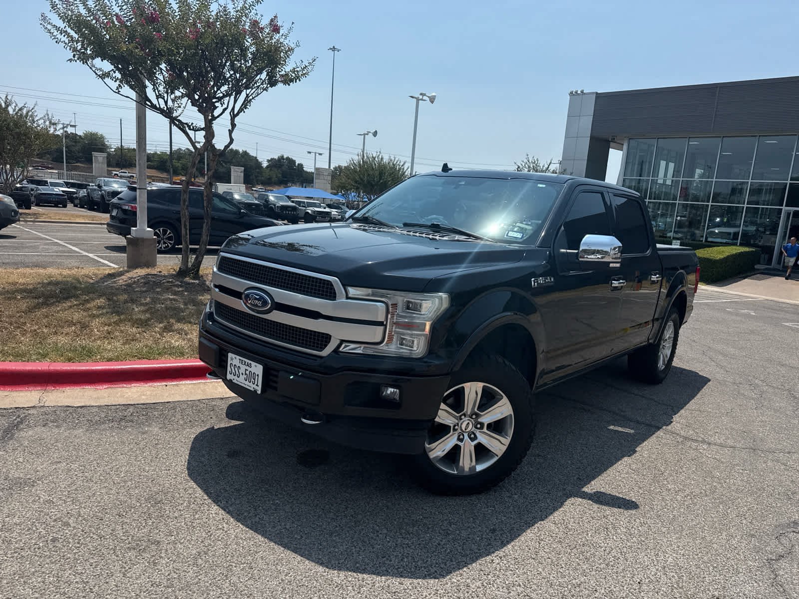 Used 2019 Agate Black Ford Platinum image 2