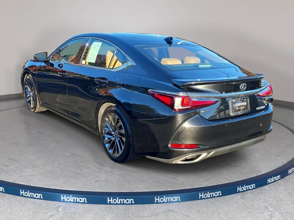 Used 2024 Black Lexus 350 Luxury image 8