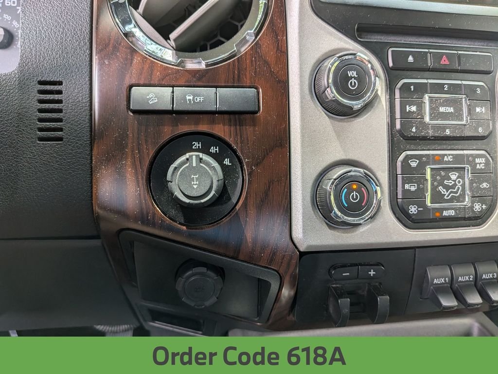 Used 2014 Oxford White Ford Lariat image 20