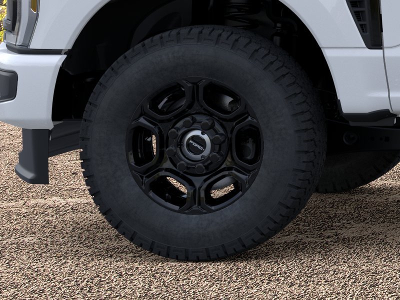 New 2026 Oxford White Ford F-350® XL image 19