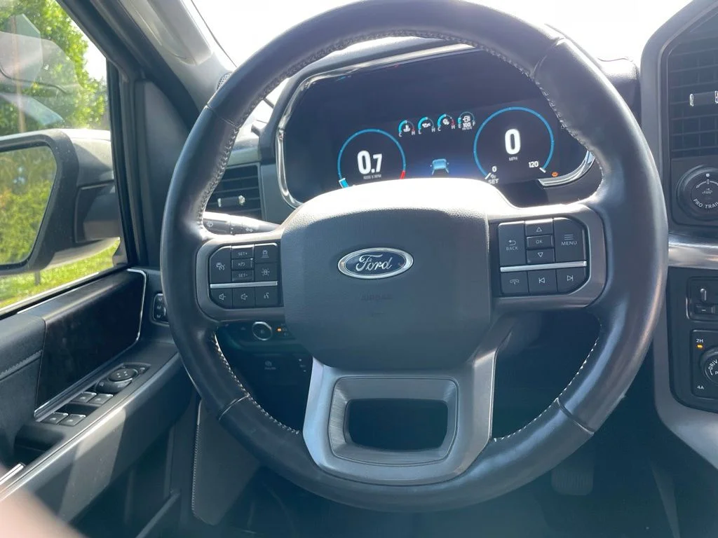 Certified Used 2021 Gray Metallic Ford Lariat image 12