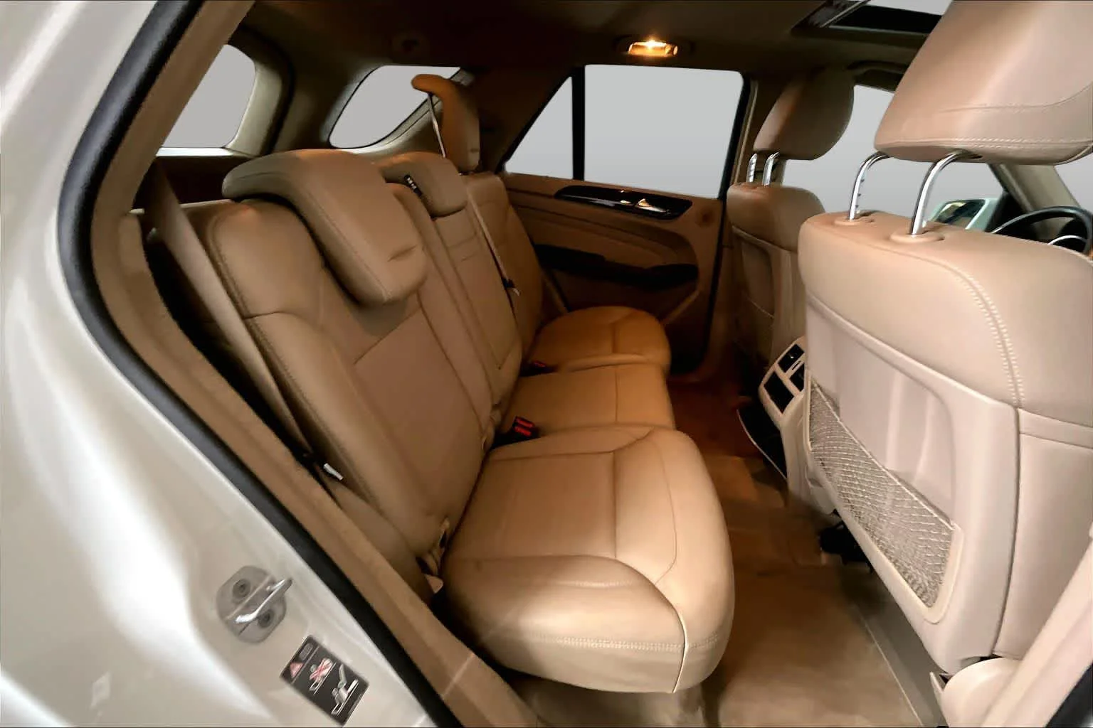 Used 2012 Arctic White Mercedes-Benz ML 350 image 20