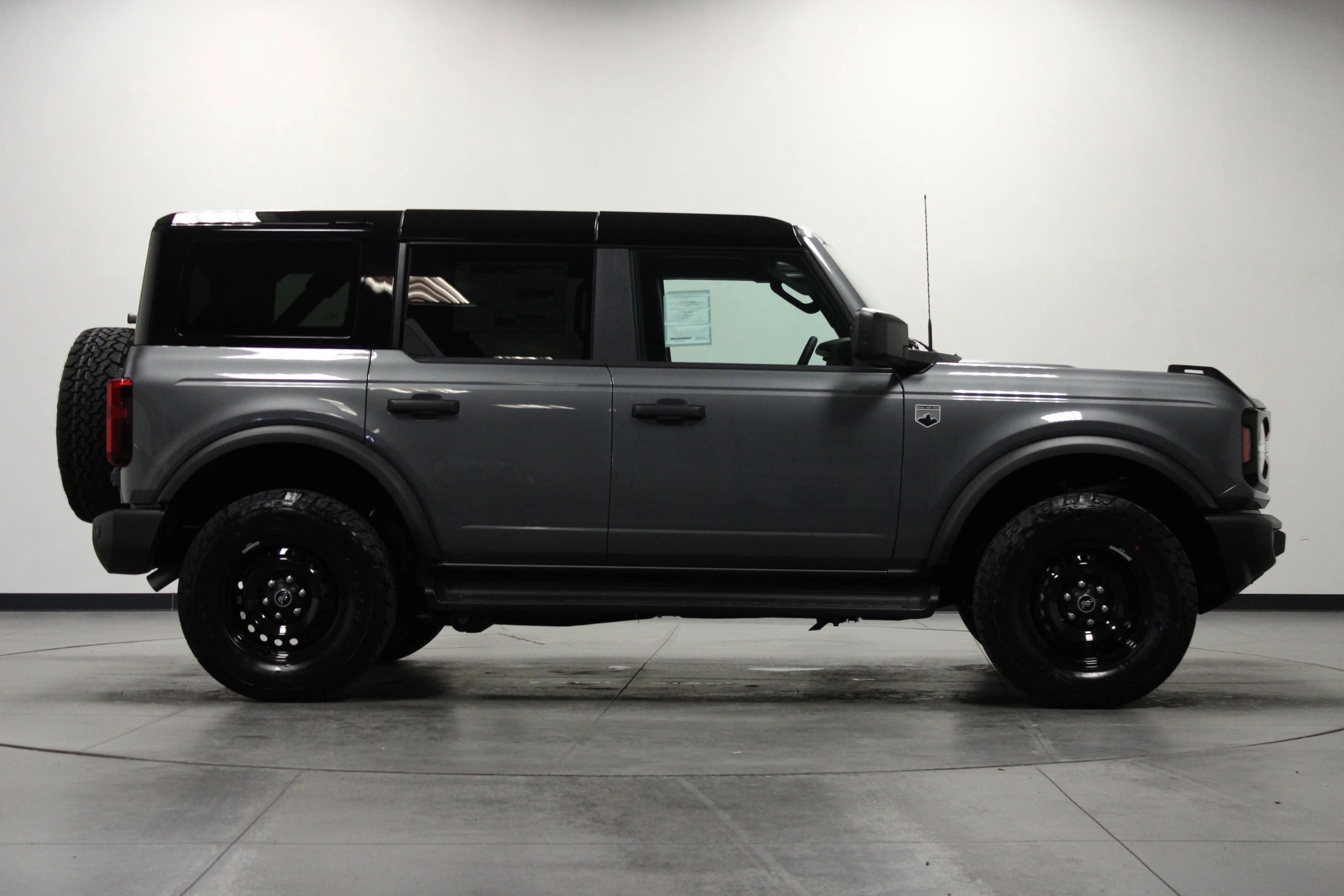 New 2026 Carbonized Gray Metallic Ford Big Bend® image 3