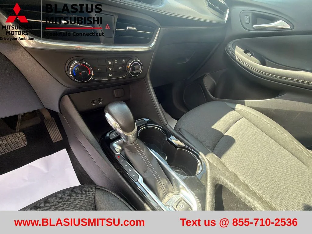 Used 2024 White Buick Preferred image 24