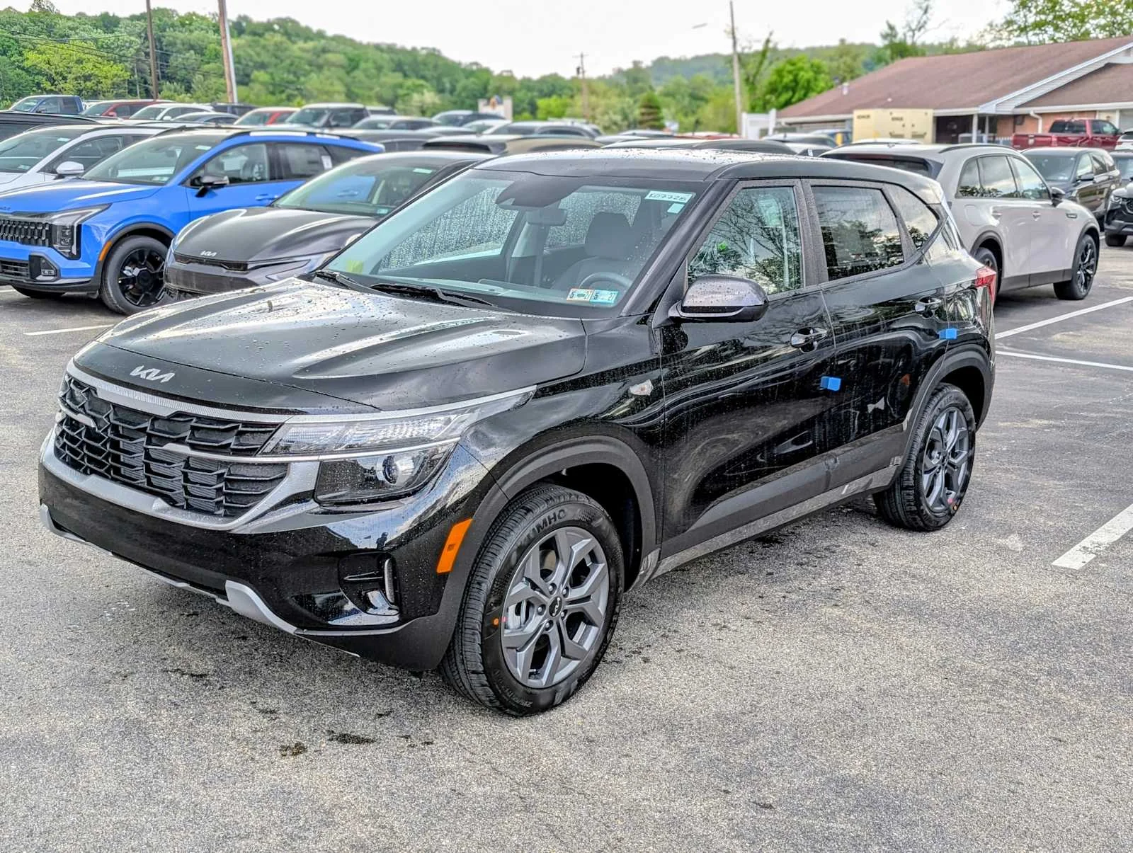 2026 Kia Seltos 2.0 LX AWD's photo