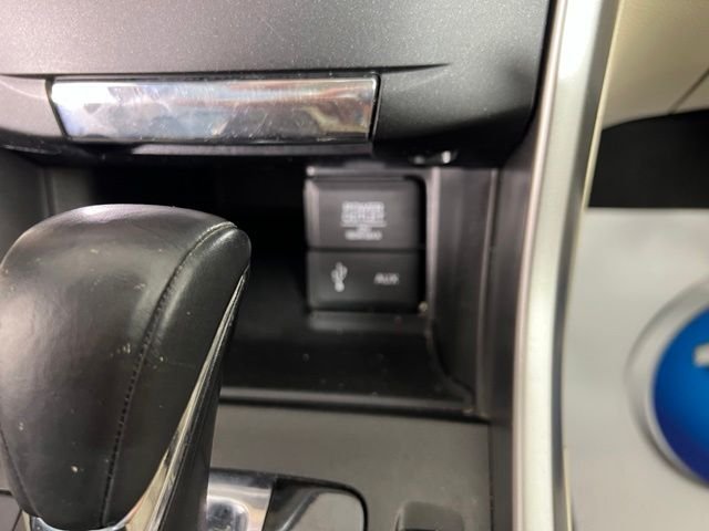 Used 2015 Gold Honda EX-L image 29