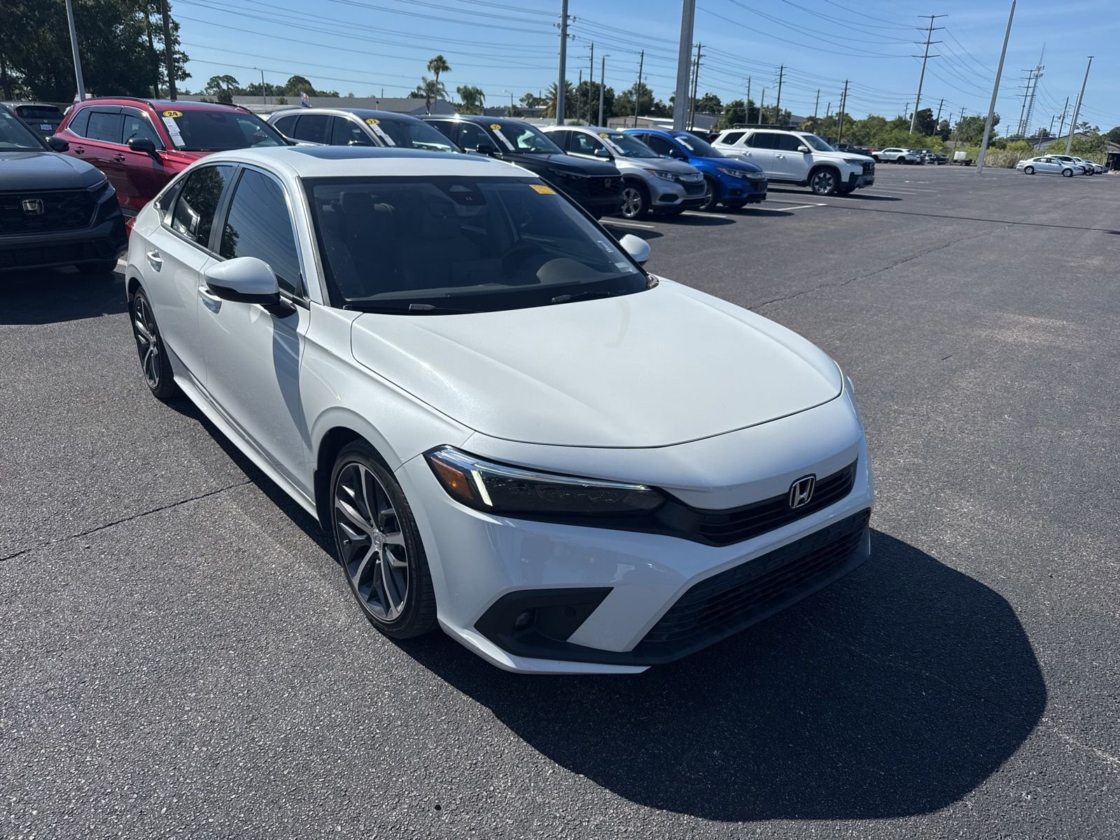 2023 Honda Civic Touring CVT's photo