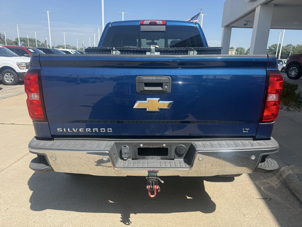 Used 2015 Deep Ocean Blue Metallic Chevrolet LT image 7
