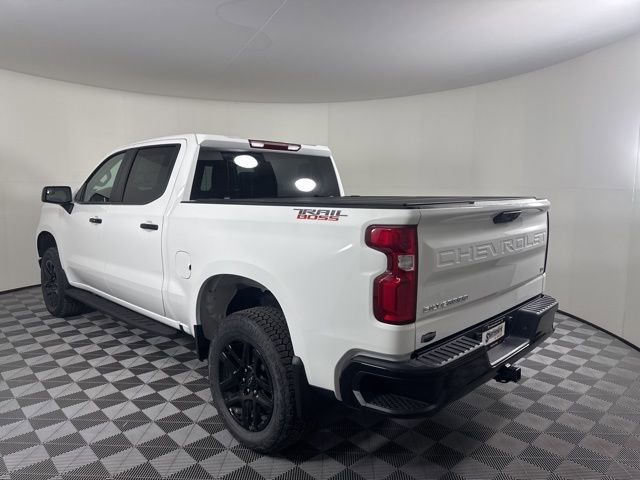New 2026 Summit White Chevrolet LT Trail Boss image 4