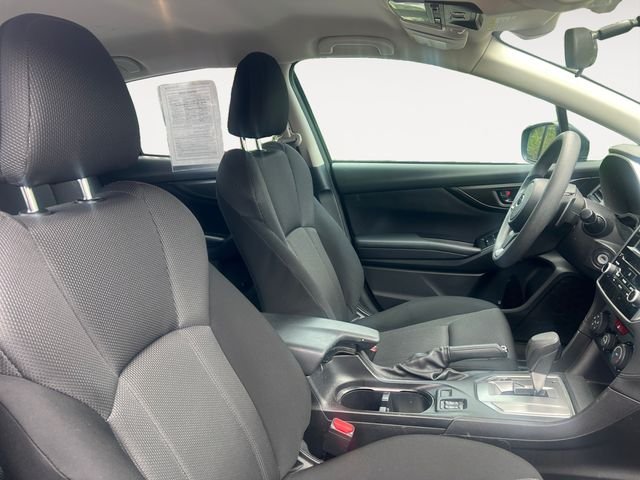 Used 2019 Crystal Black Silica Subaru 2.0i Premium image 13
